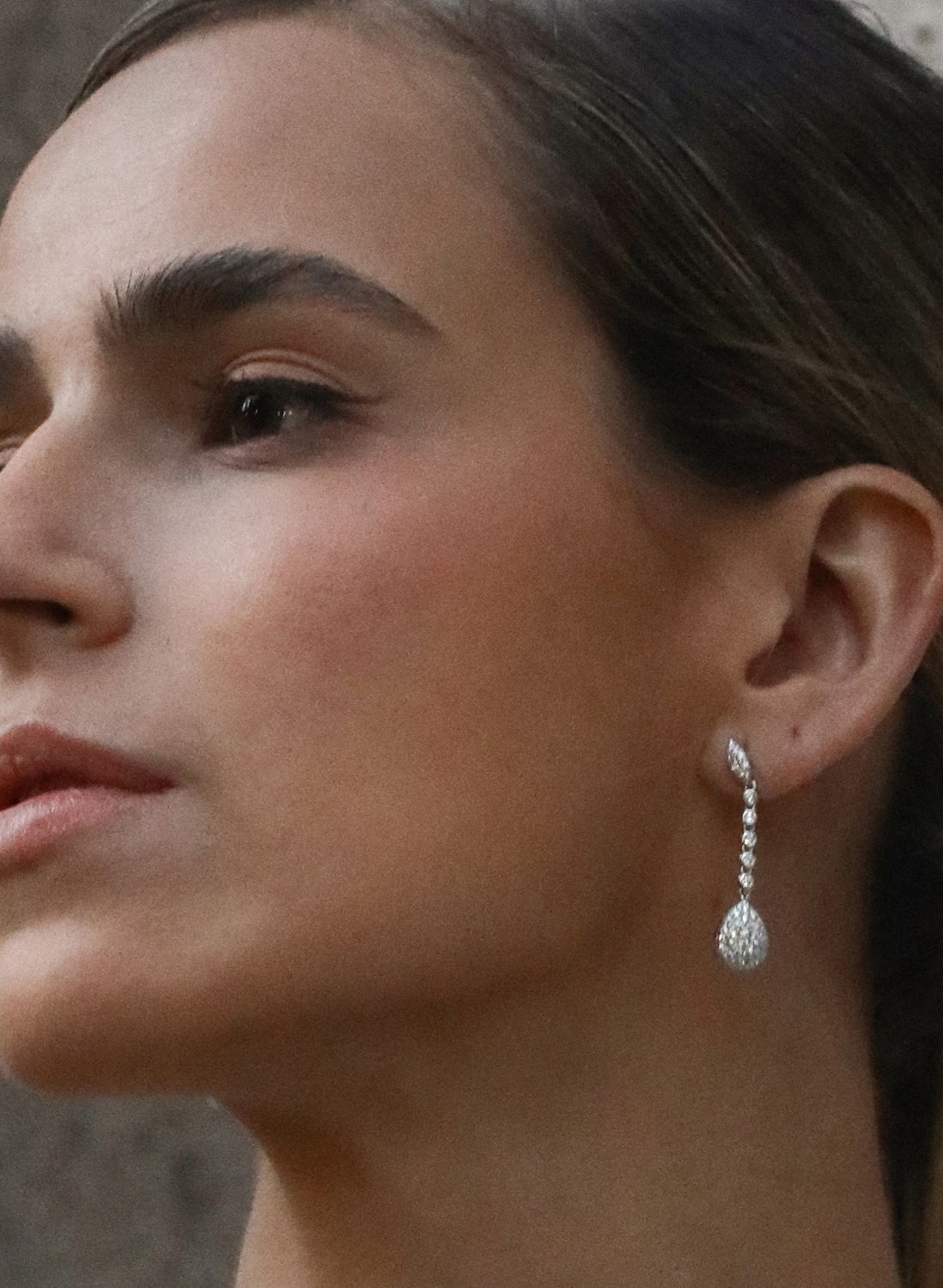 Pendientes novia swarovski de plata diseño colgante con circonita