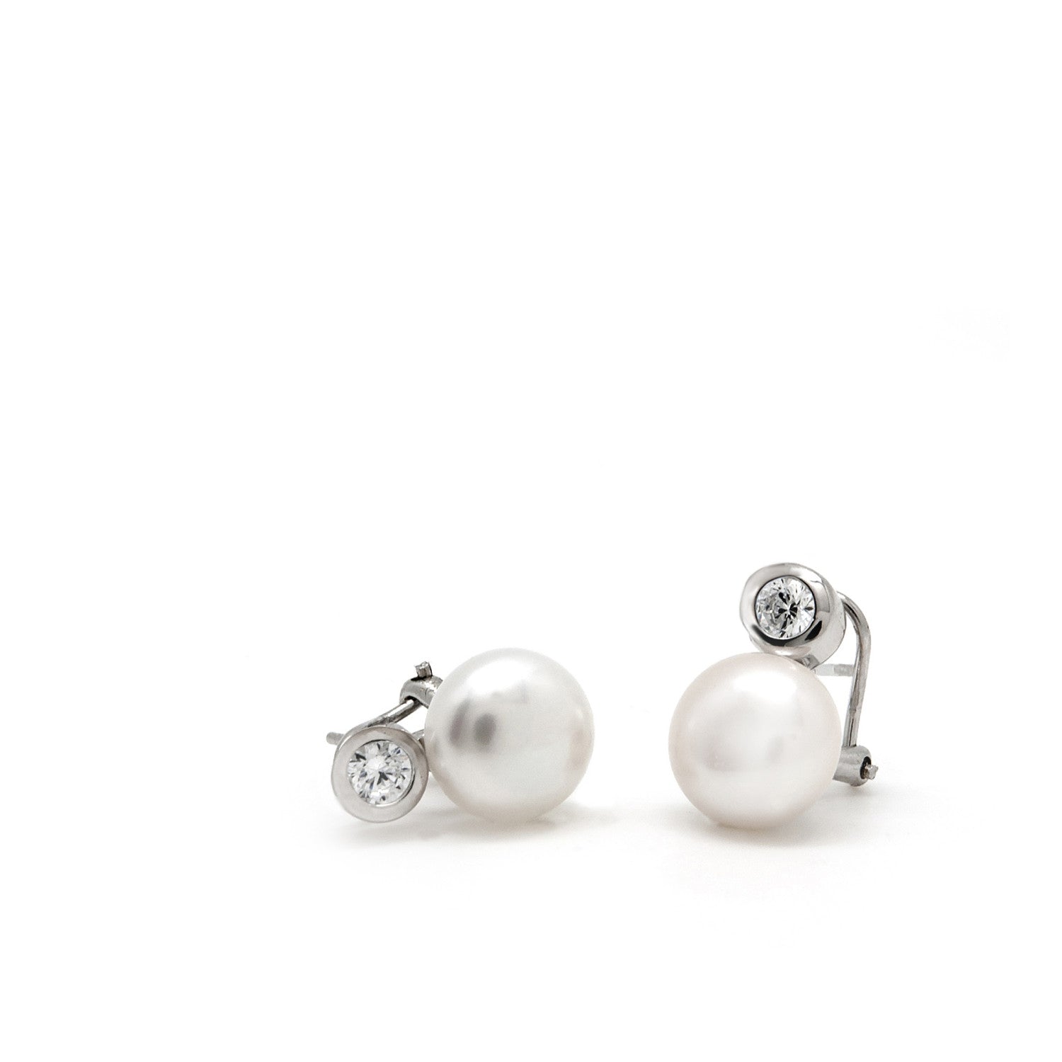 Pendientes tu y yo con perla diseño detalle de media luna