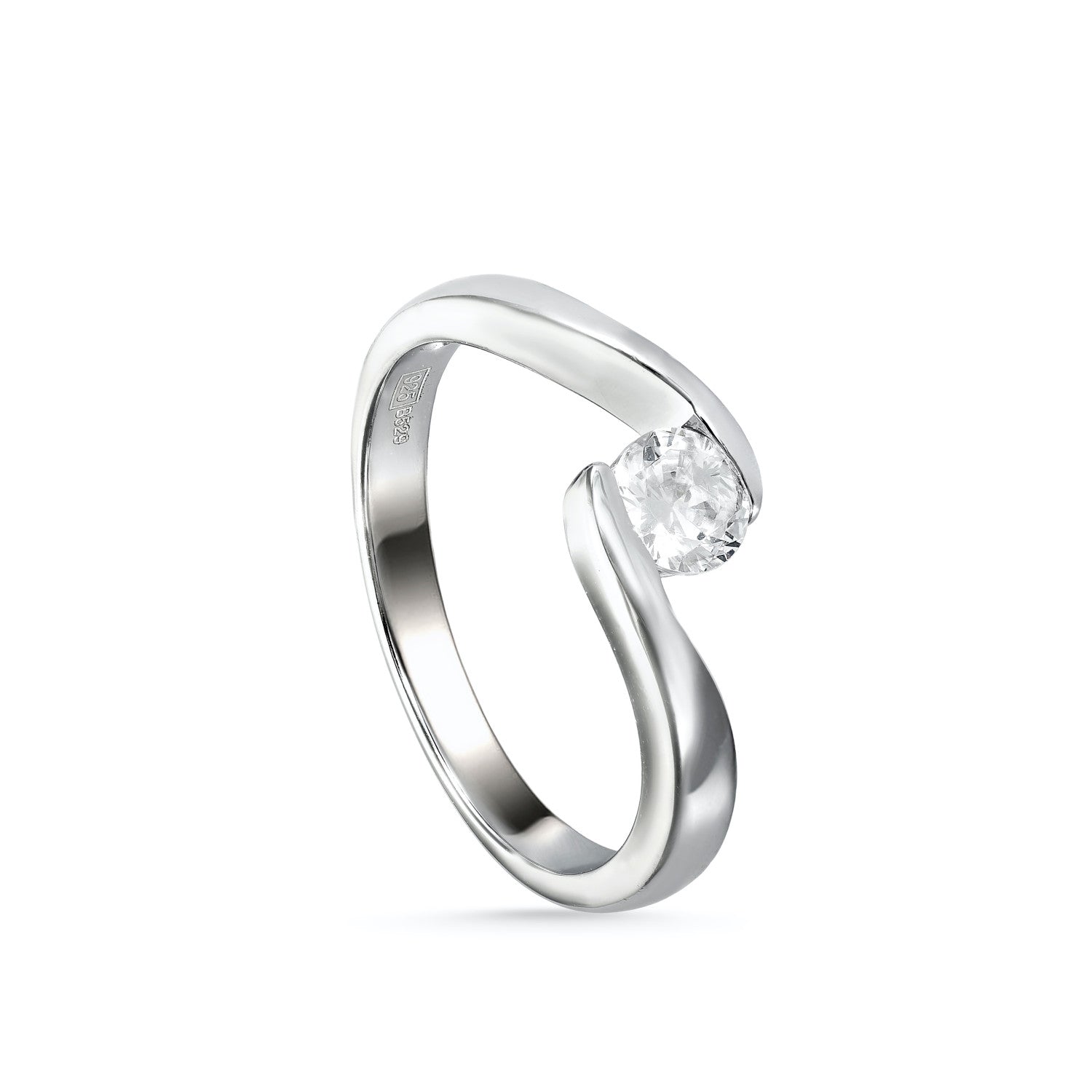 Anillos de compromiso de plata diseño irregular con cuarzo adamantino