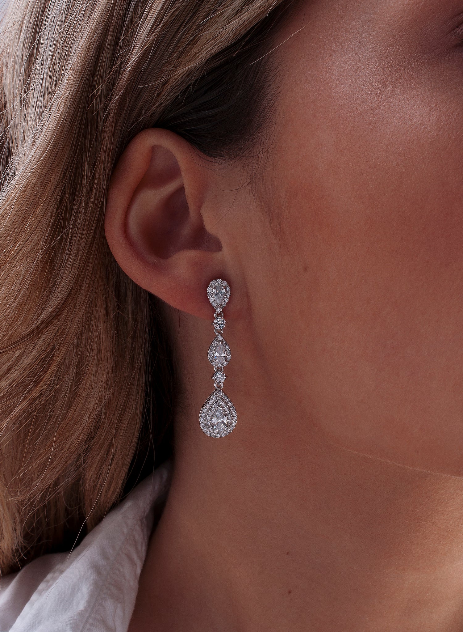 Pendientes largos novia de plata en diferentes tallas con circonitas