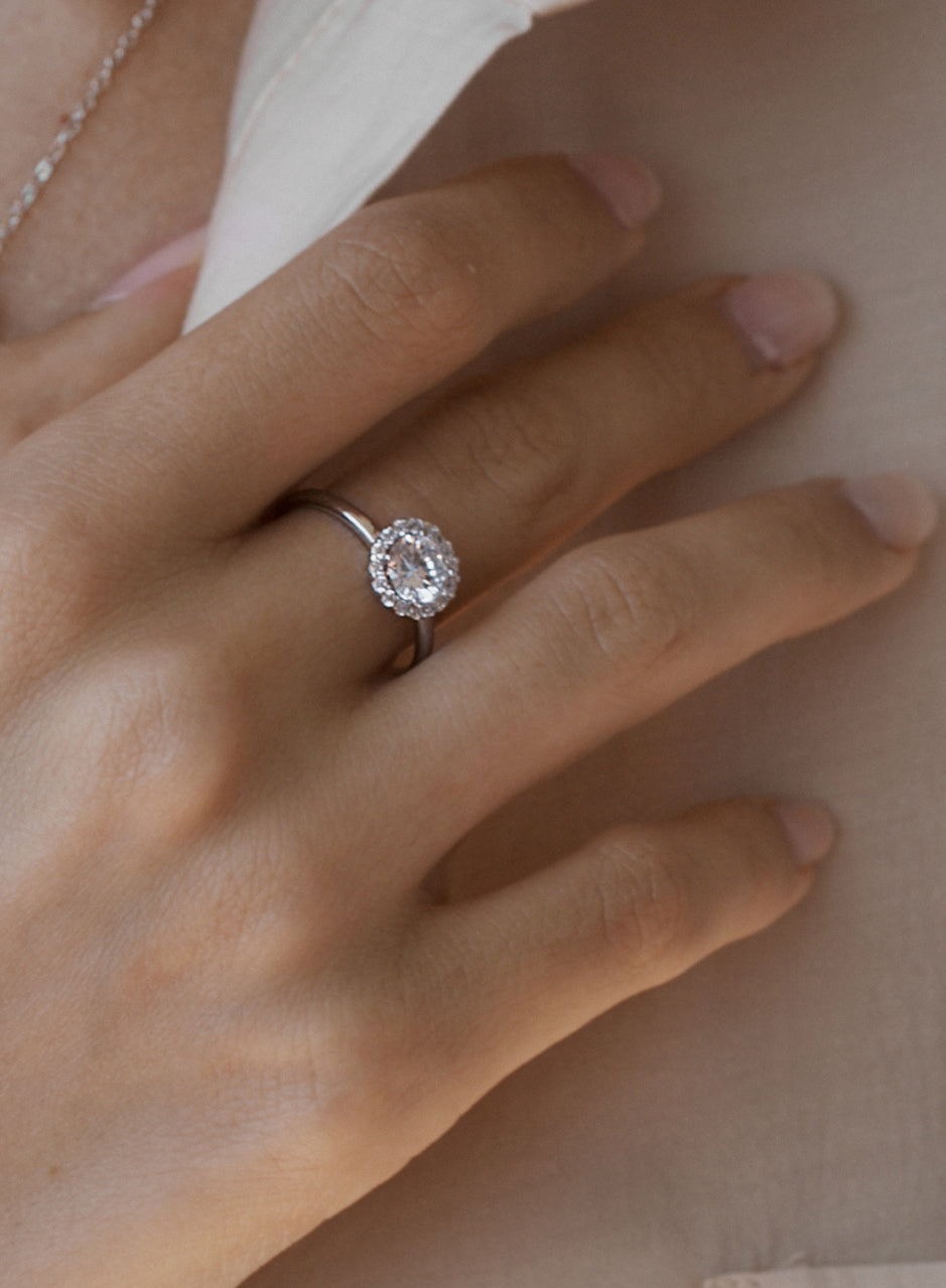 de engagement argent design central de quartz adamantine