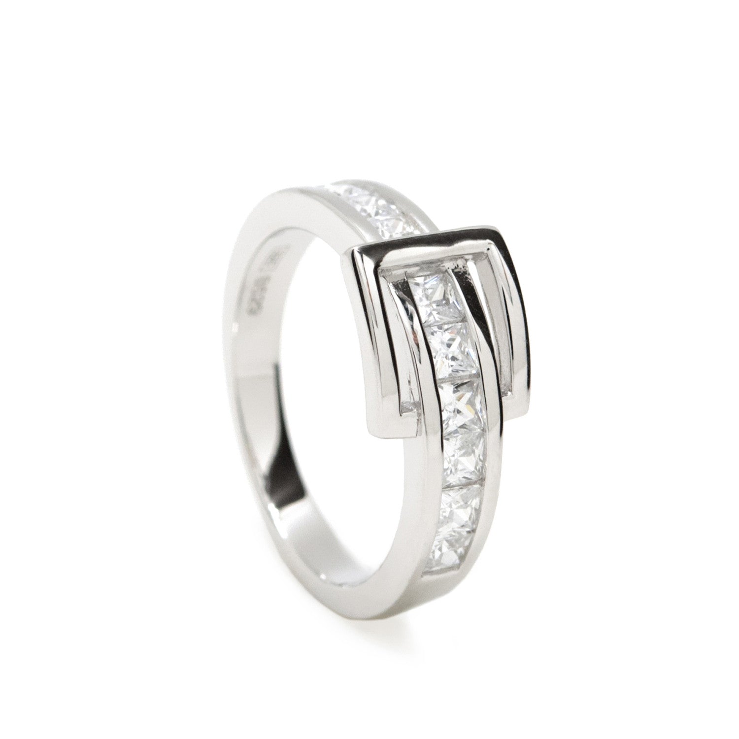 Zirconia rings with buckle design and adamantine quartz