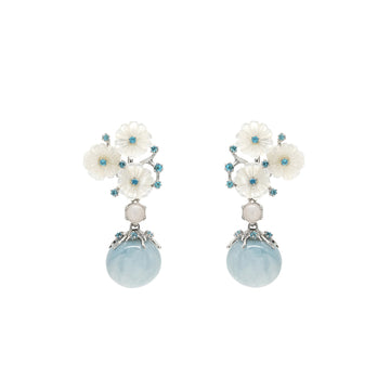 Pendientes de piedra natural diseño floral tono aguamarina