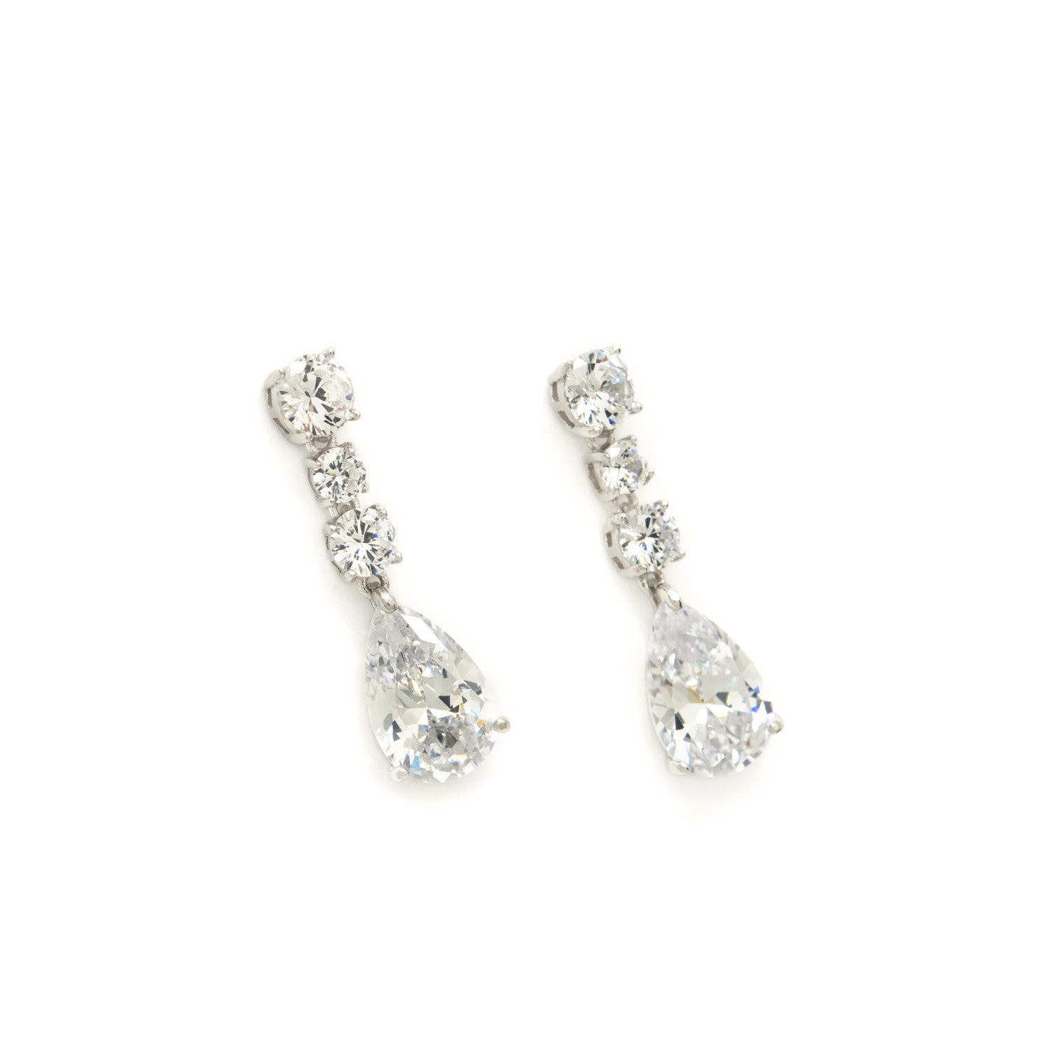 Pendientes de novia pequeños plata festivos y elegantes