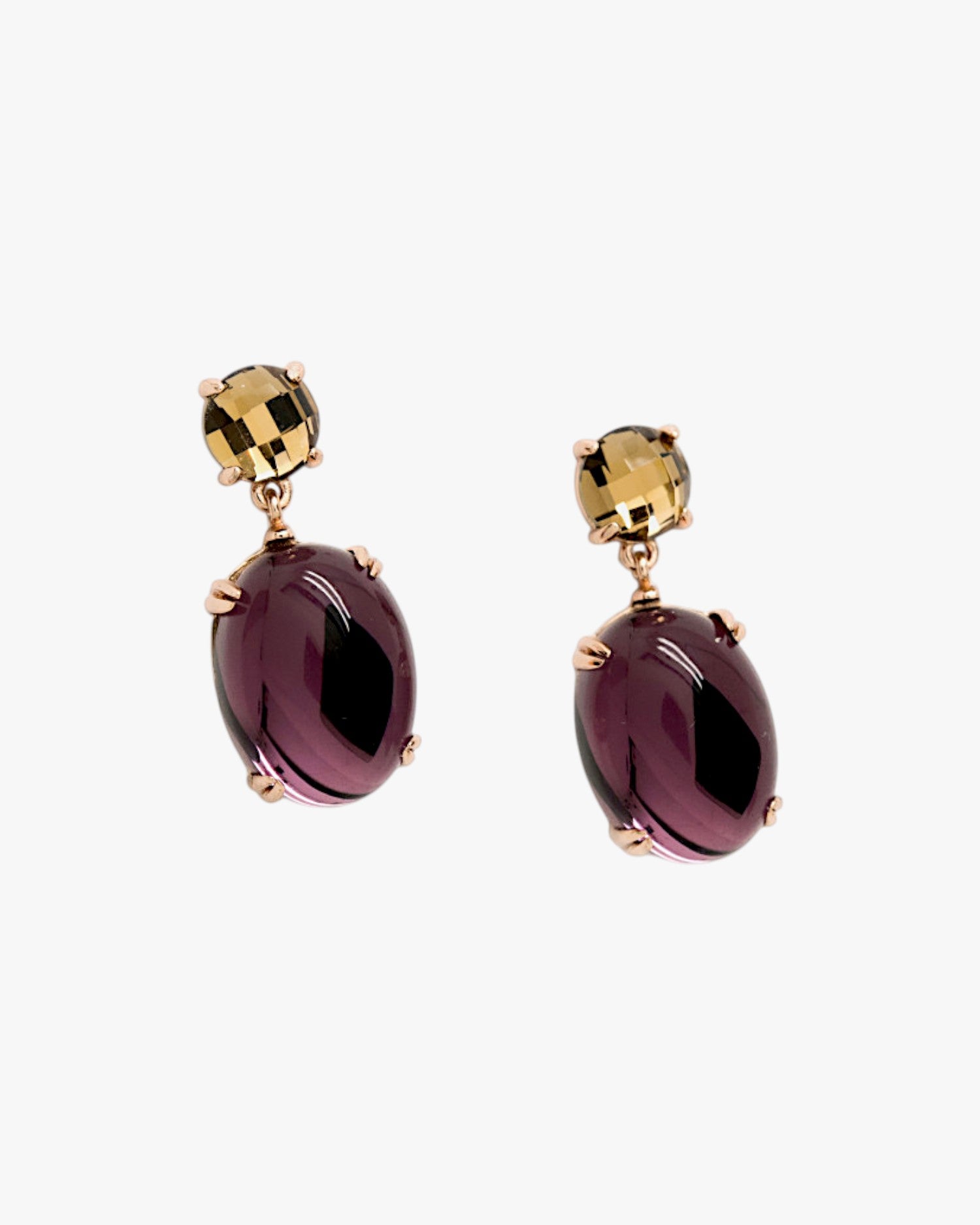 Pendientes de piedras de colores moradas diseño cabouchón