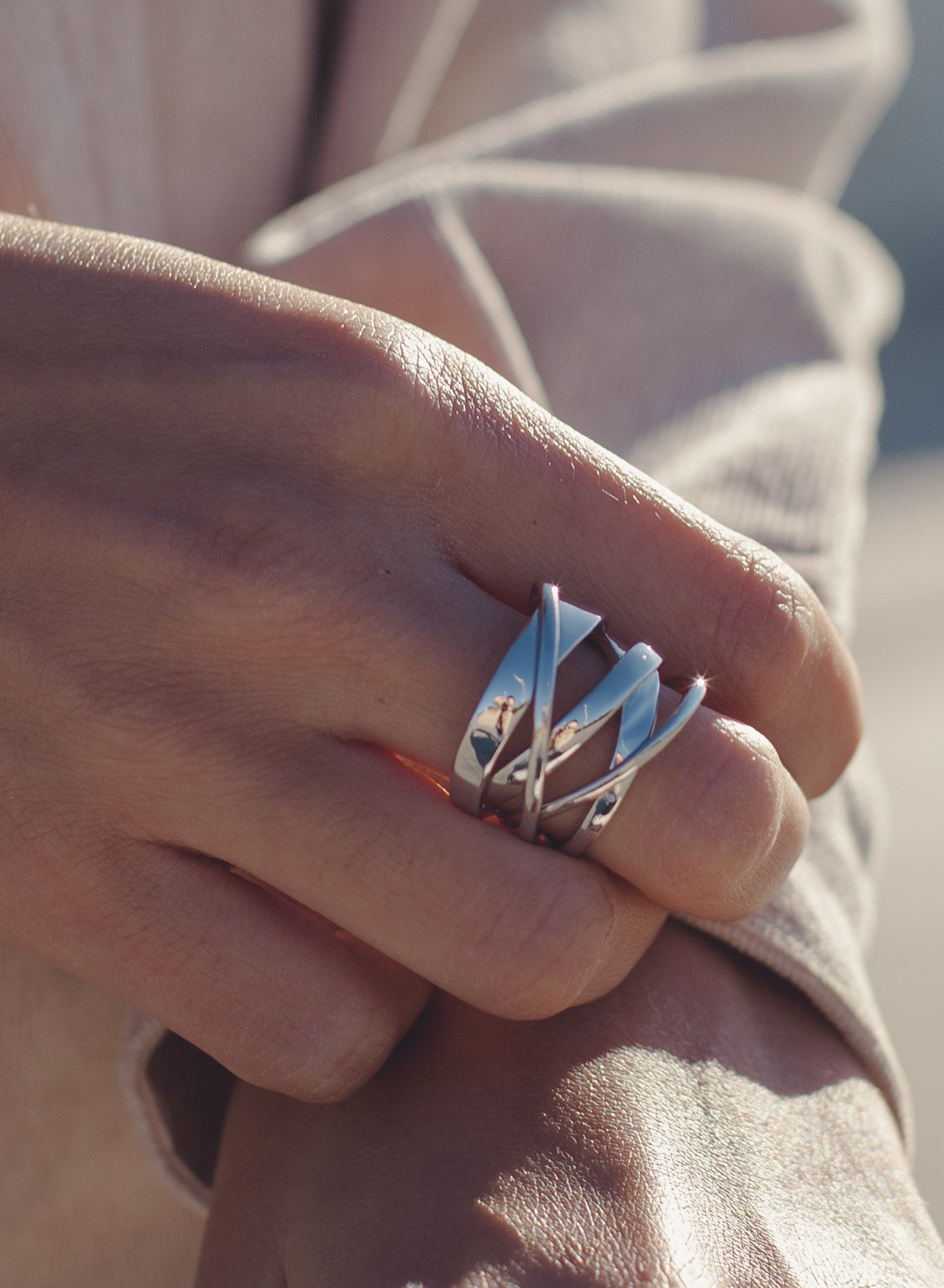 Rings Large irregular silver interlaced