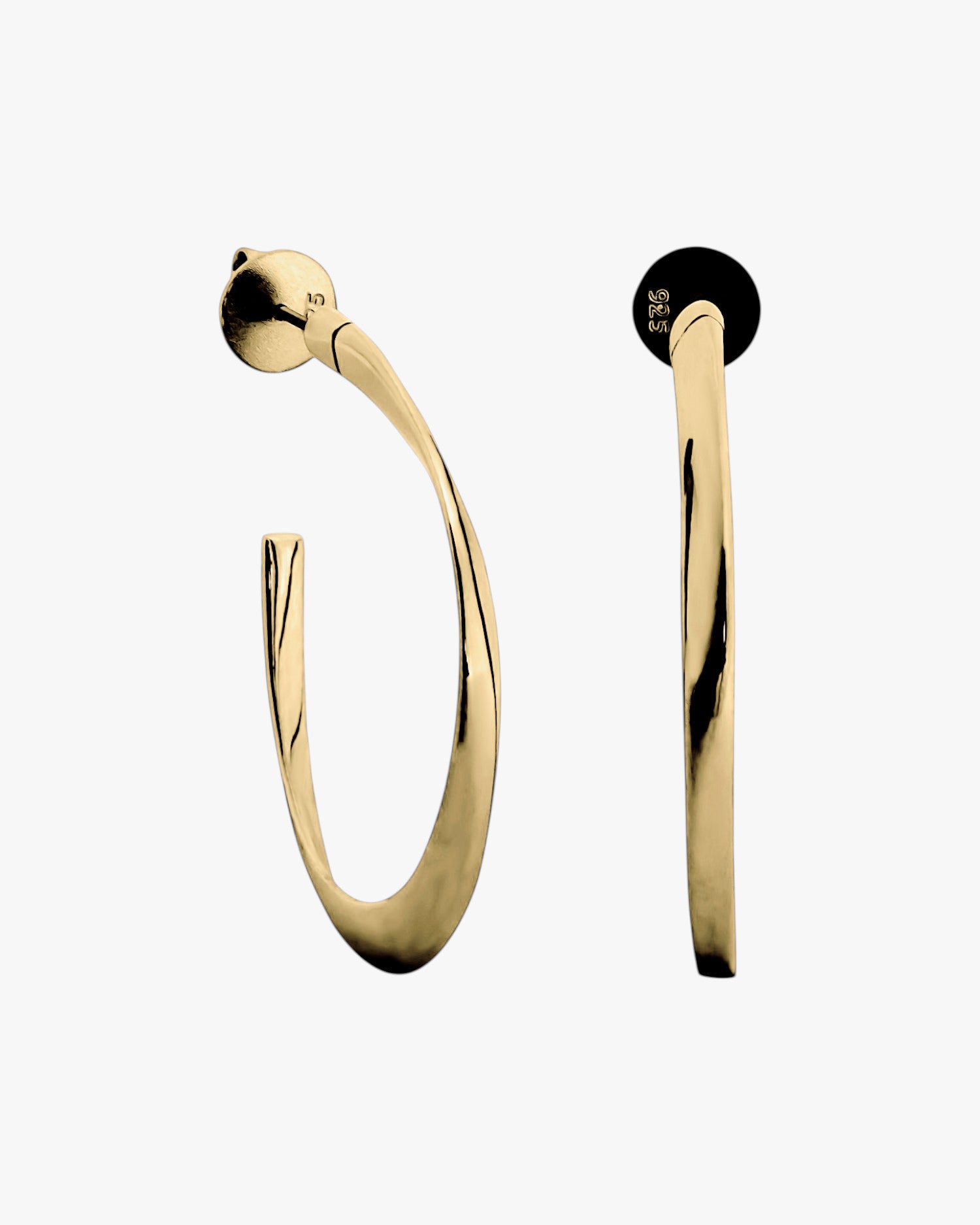 Pendientes aro de plata diseño abierto y ovalado bañado en oro