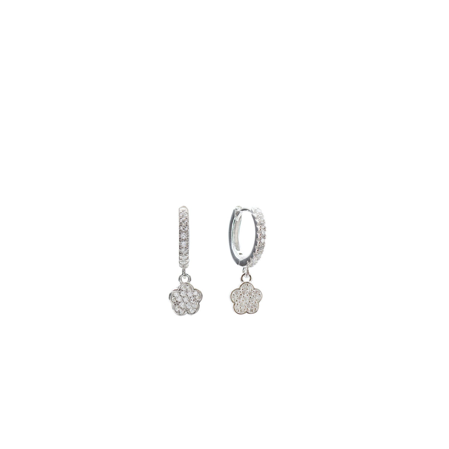 Boucles d'oreillesavec boucles d'oreilles de et breloques avecpendentifs et breloques avec zircons