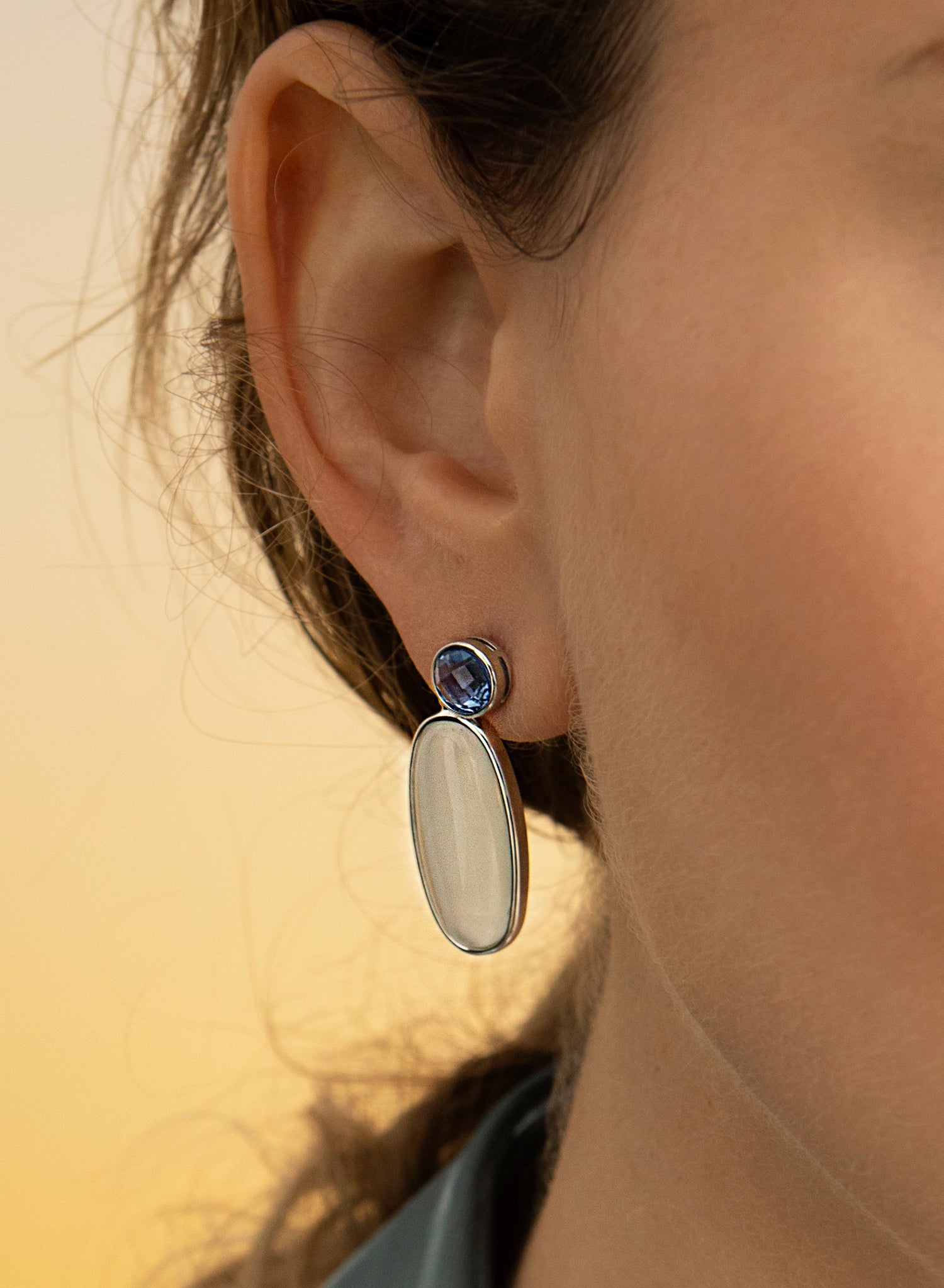 Pendientes de piedras de colores plata diseño largo ovalado en verde