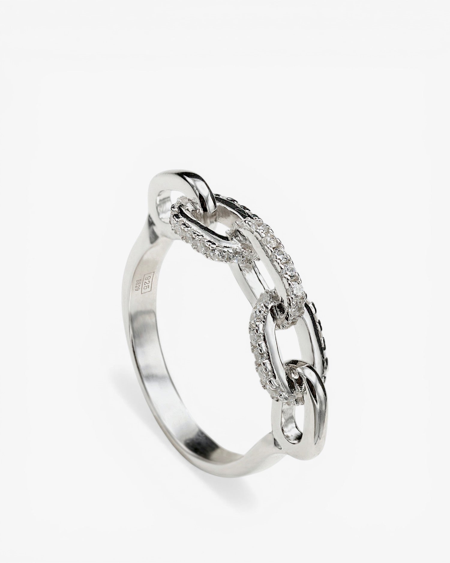 Anillos finos de plata diseño de cadena y circonitas