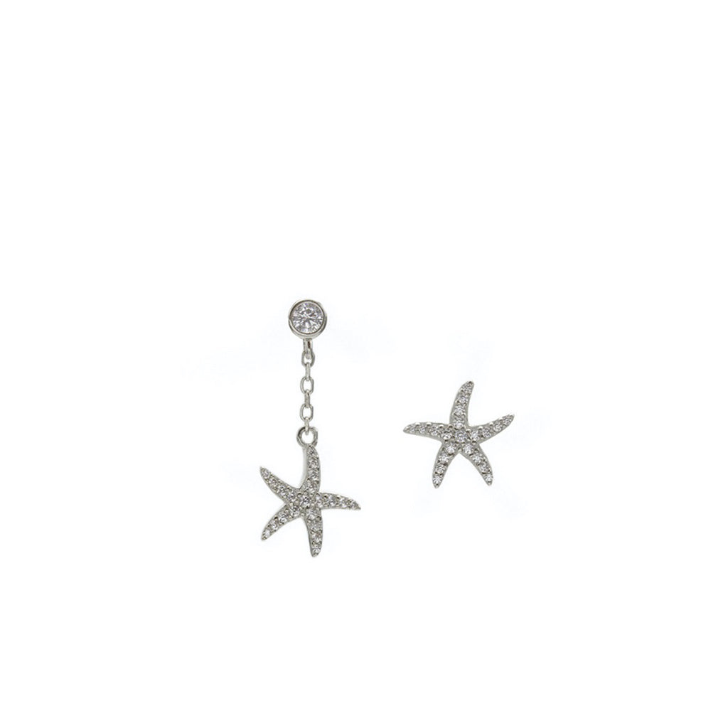 Segundo pendiente de plata con charm de estrella de mar