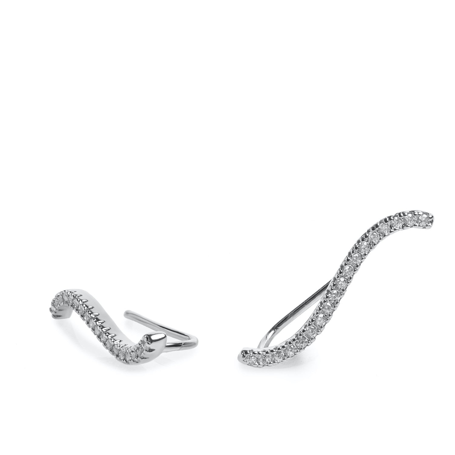 Pendientes trepadores en plata diseño curvado