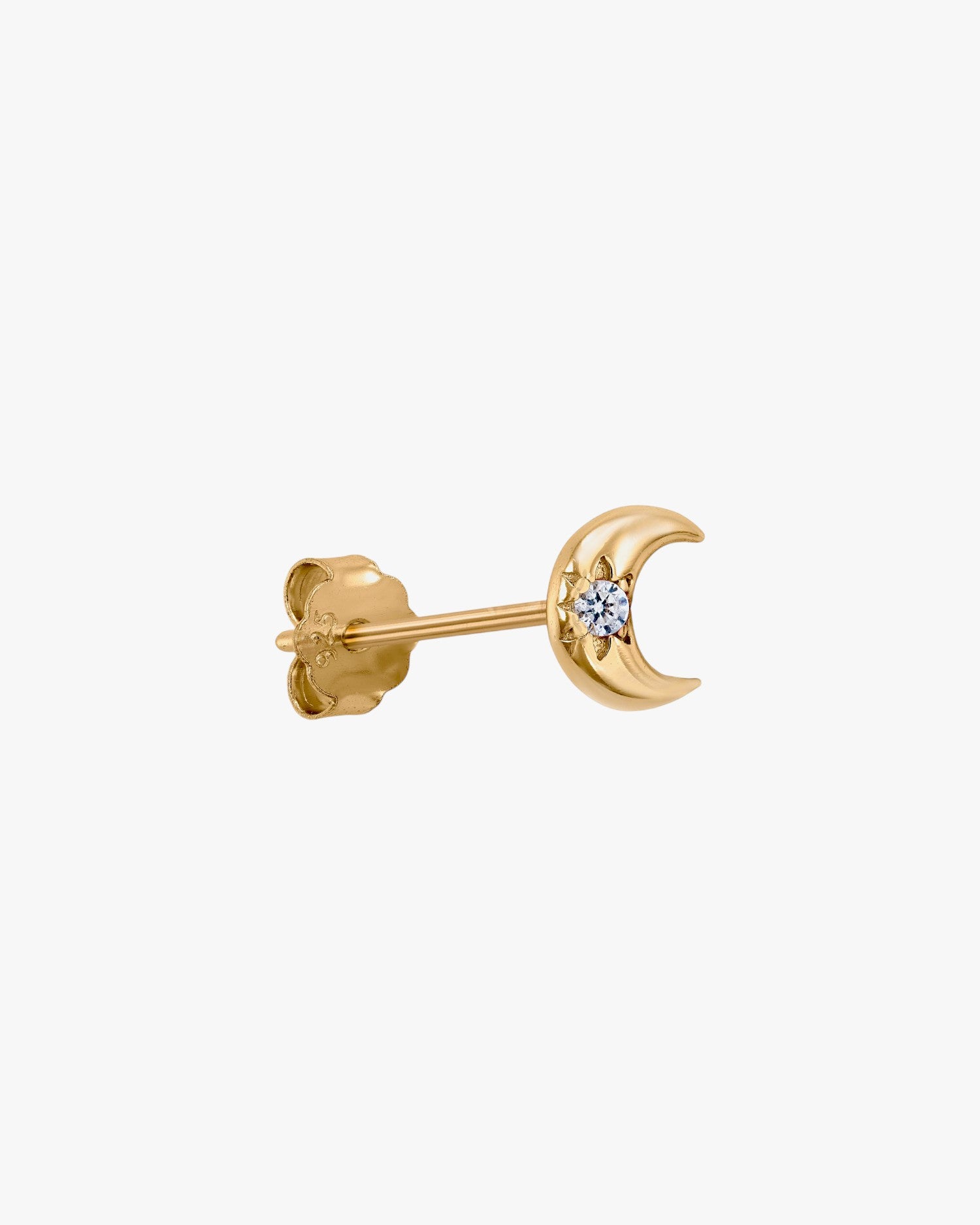 Piercing en argent avec mini lune plaquée or