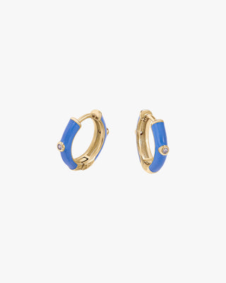 Petites boucles d'oreilles créoles, émail bleu et zircon cubique central