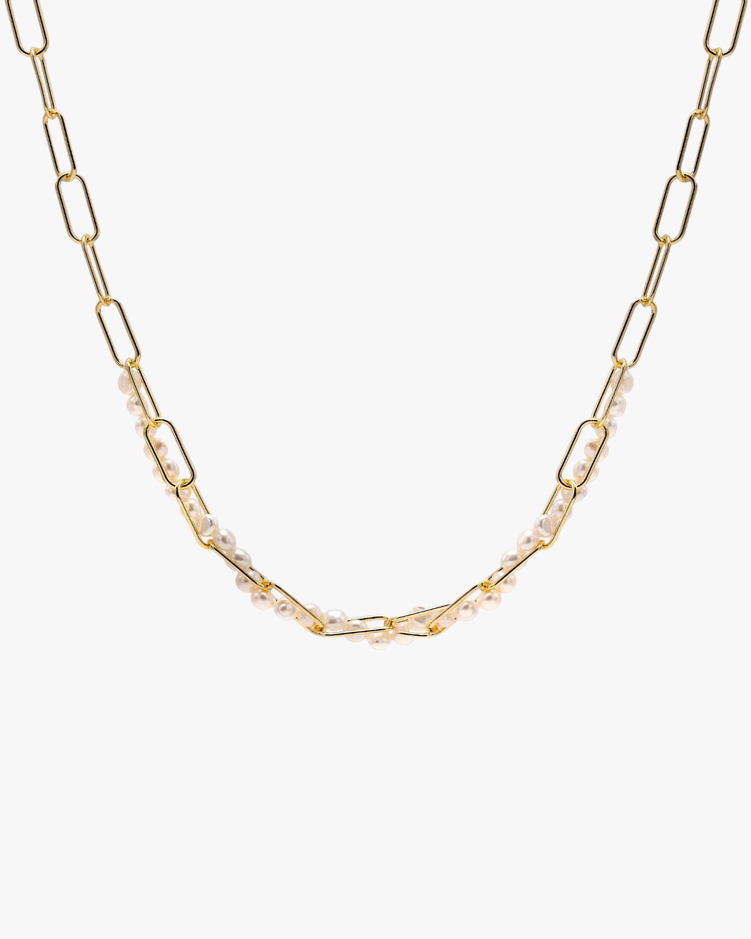Colgante perlas de plata bañado en oro combinado con cadena paper clip