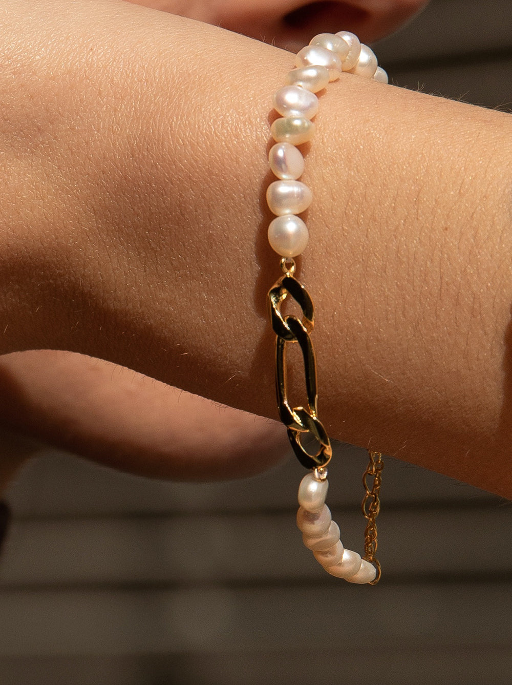 bracelets de perles design de maillons dorés