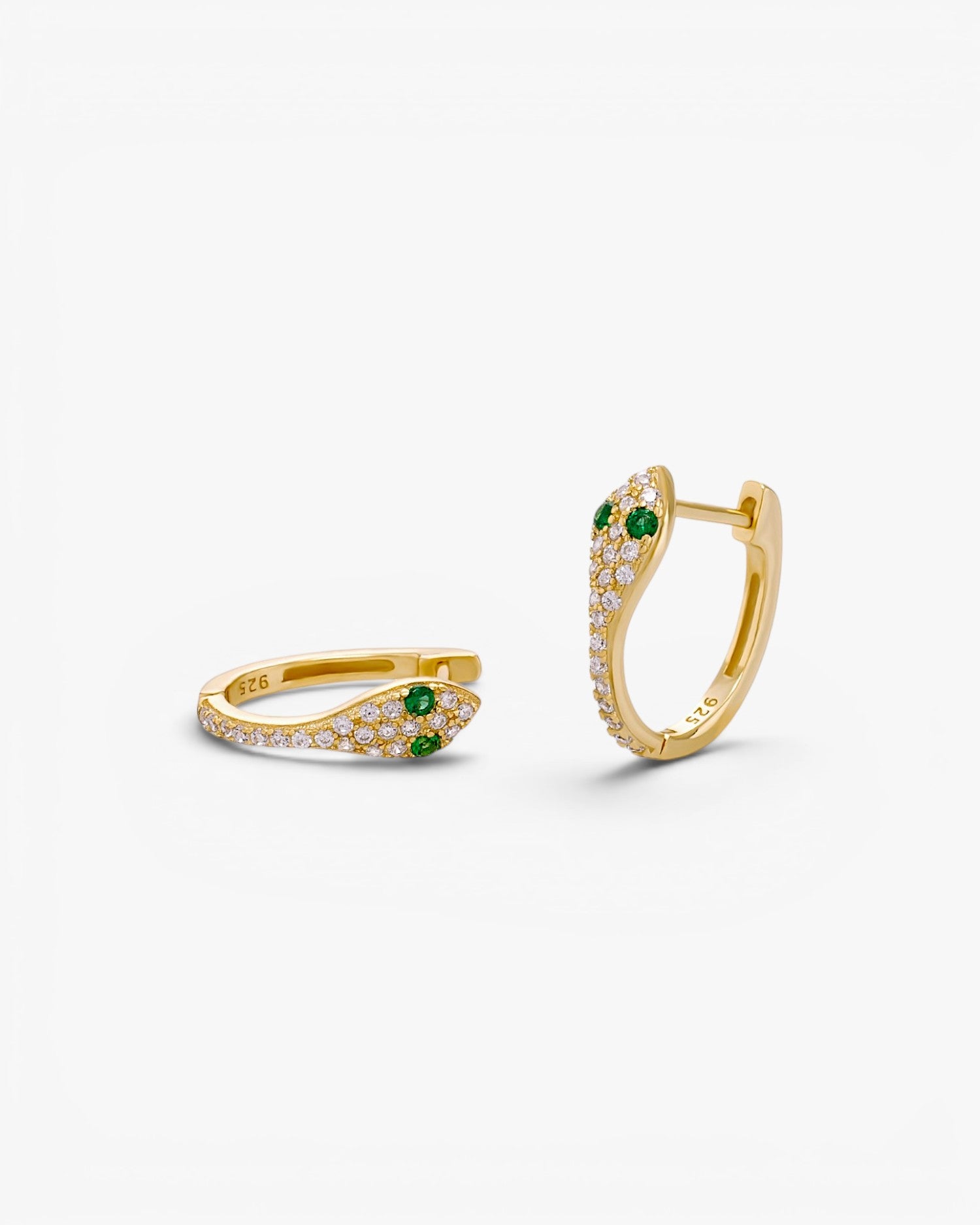 Pendientes originales de plata de silueta de serpiente con circonitas engastadas