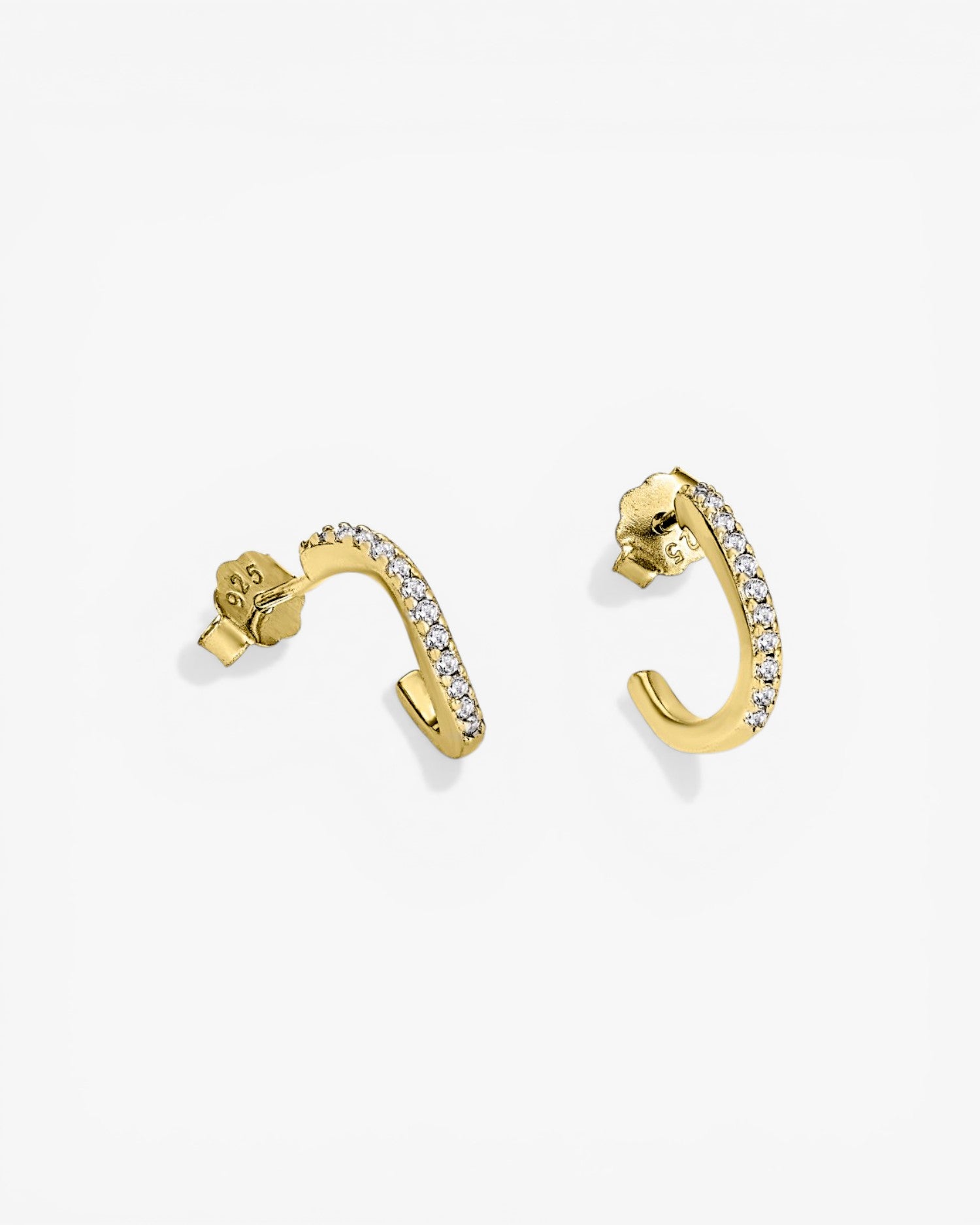 Pendientes aros muy pequeños curvilíneos con circonitas y baño de oro