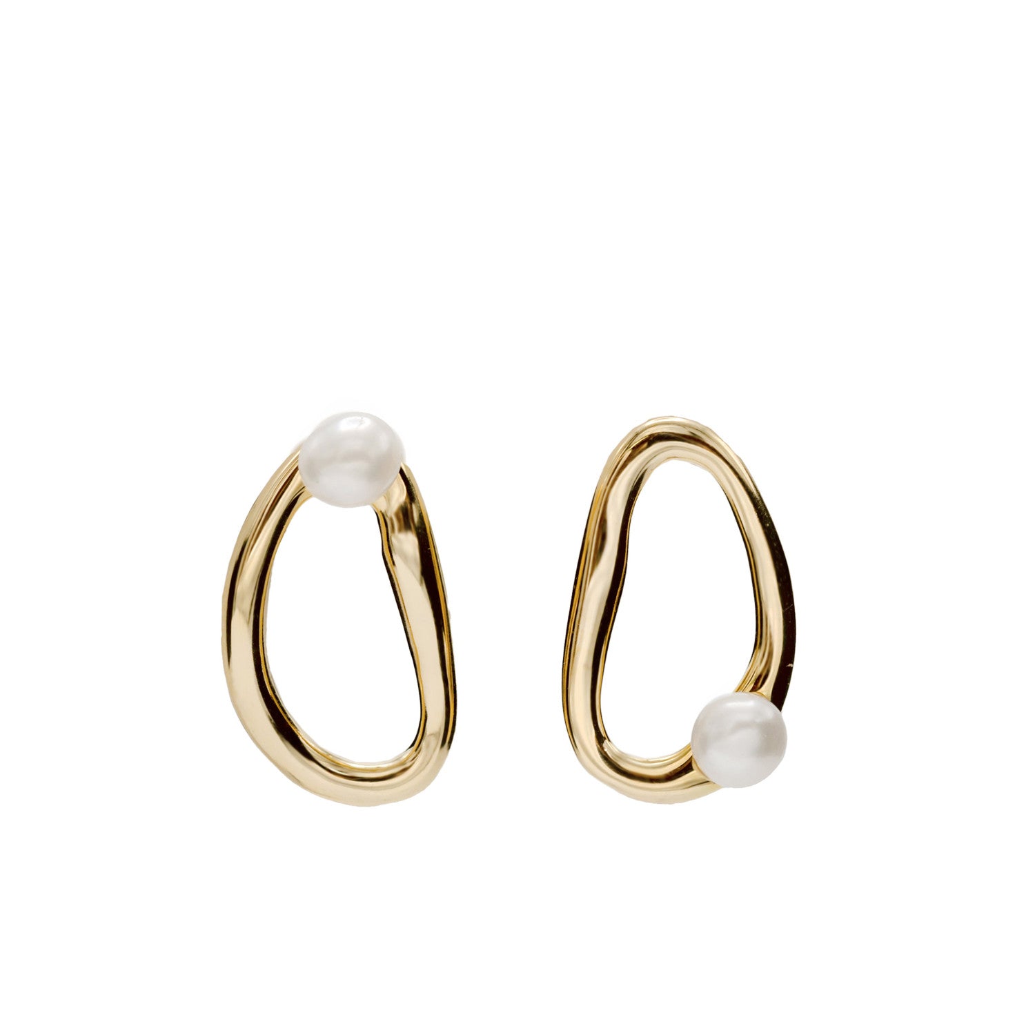 Boucles d'oreilles ovales originales en argent avec mini perle