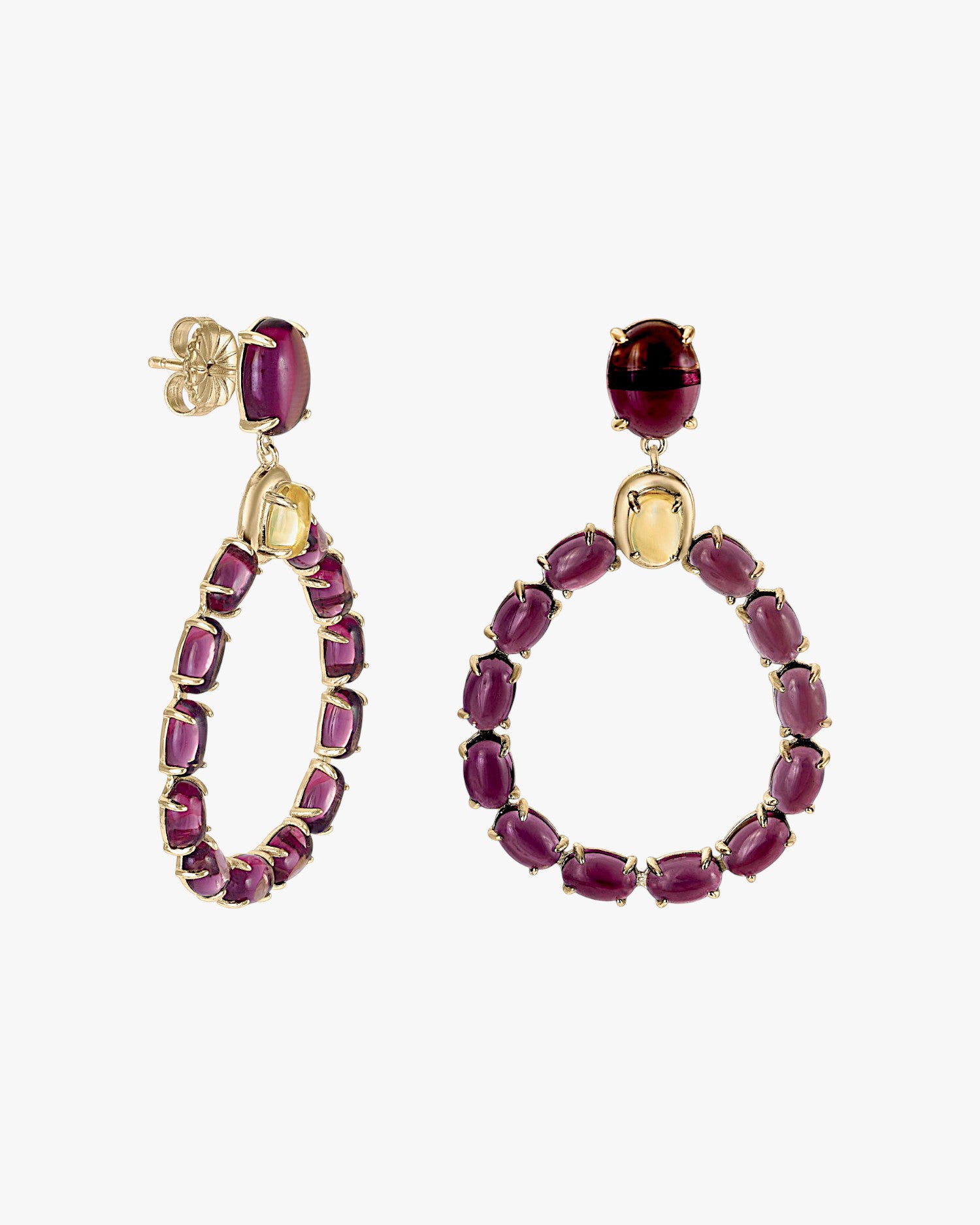 Longues boucles d'oreilles en argent avec un corps en améthyste et en zircon cubique d'andratite.