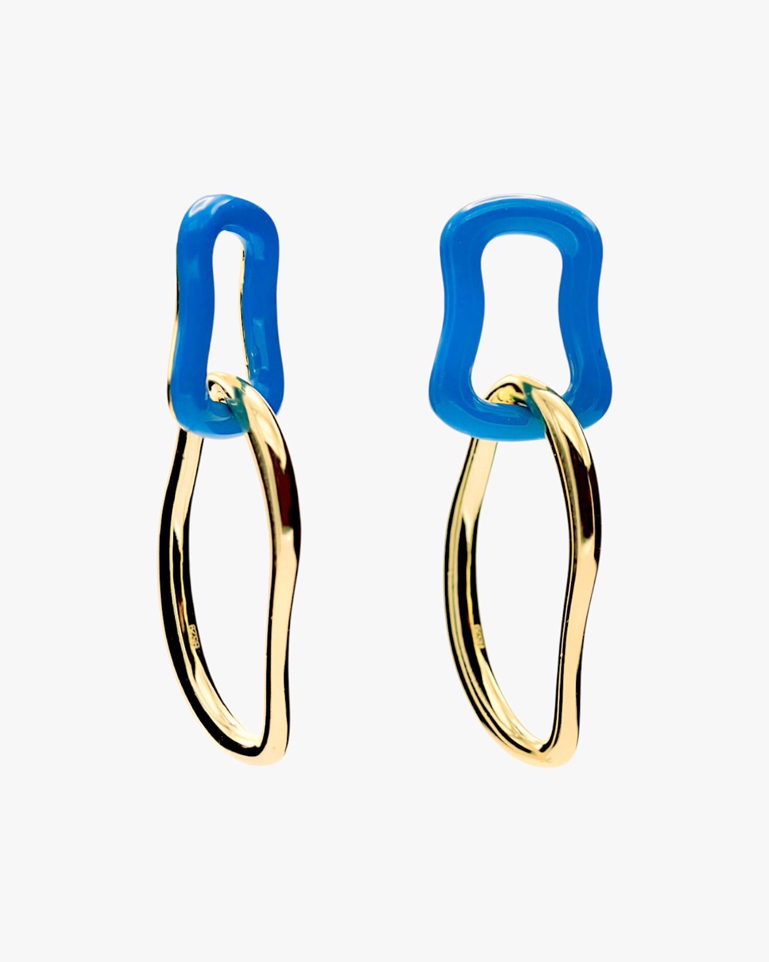 Pendientes originales diseño de doble motivo con esmalte
