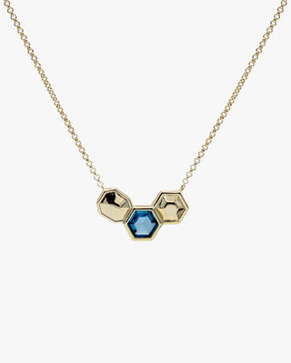 Necklaces with blue-toned stones, triple hexagonal design