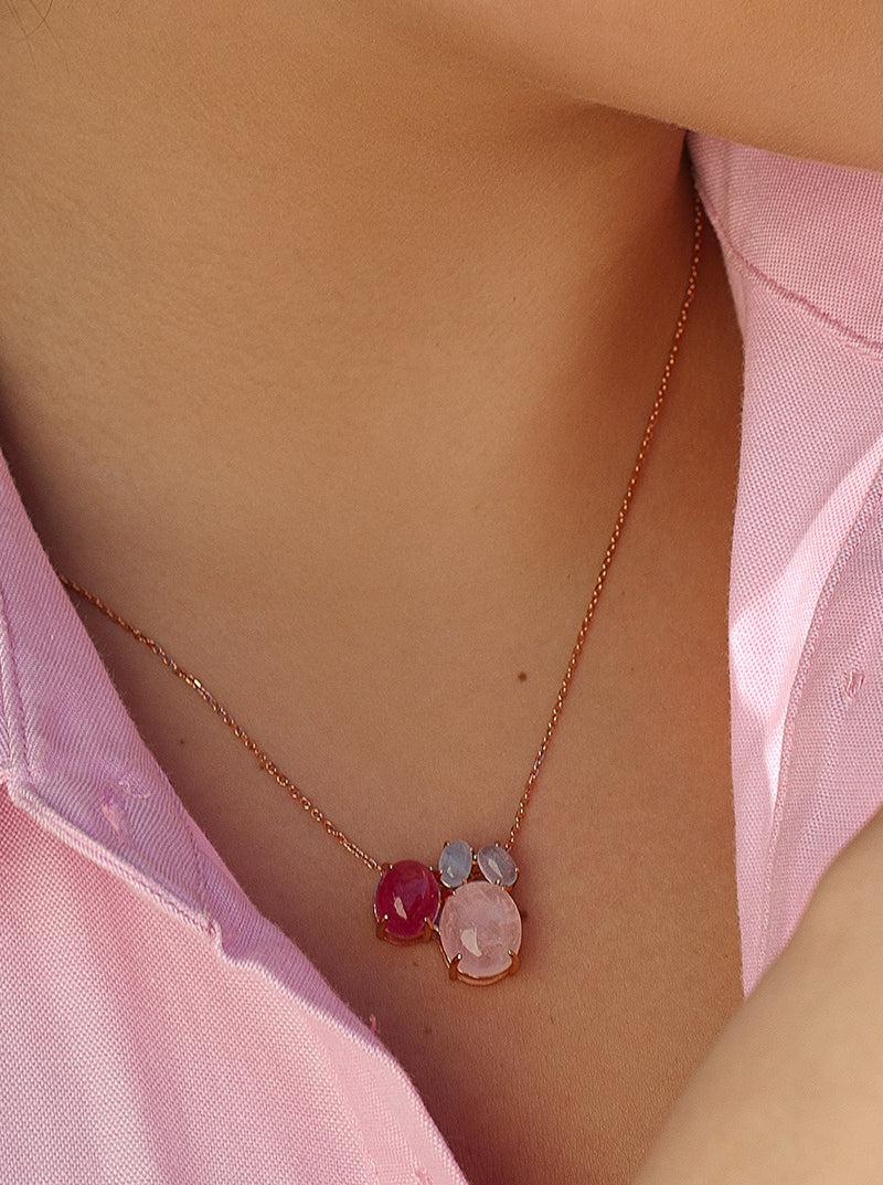 Collares con piedras naturales diseño de cabouchon