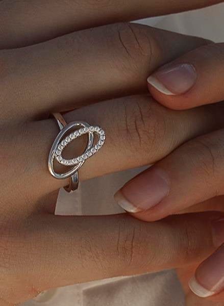 Anillos circonitas diseño doble circulo ovalado y circonitas