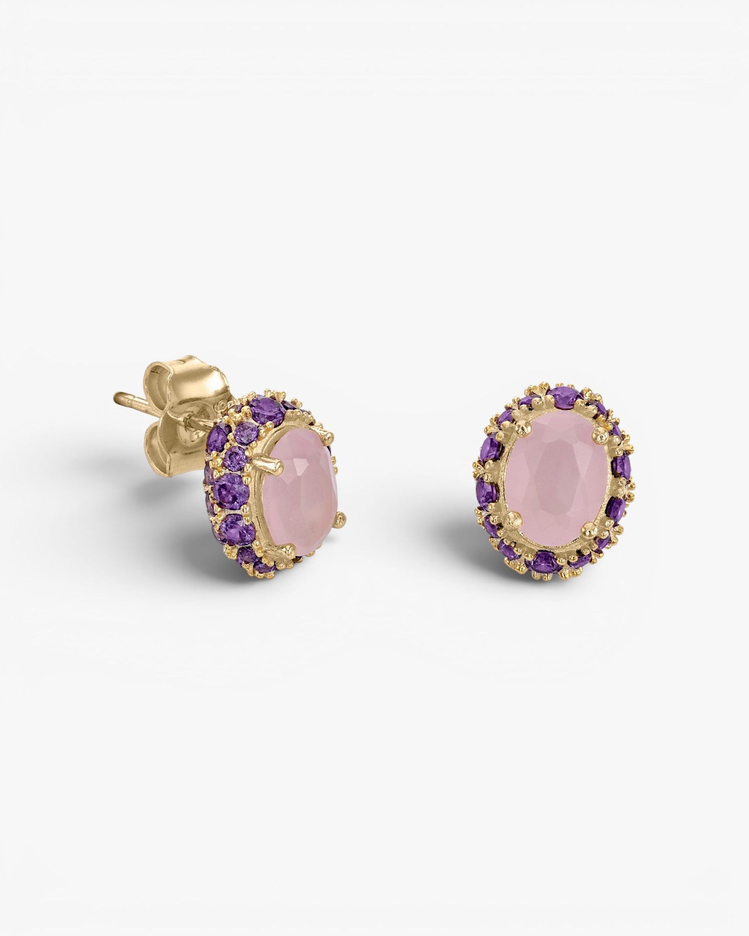 Pendientes boton en tono rosa palo y violeta