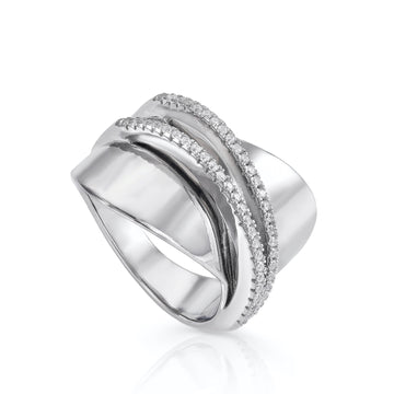 Anillos anchos formados por cuatro carriles y circonitas
