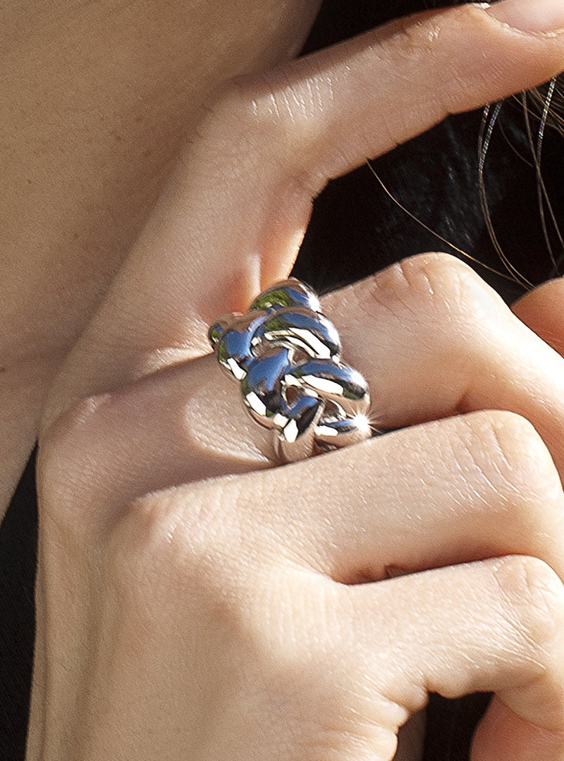 Rings wide design interlocking and plain silver