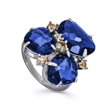 Anillos con piedras en tono cobalto y circonitas