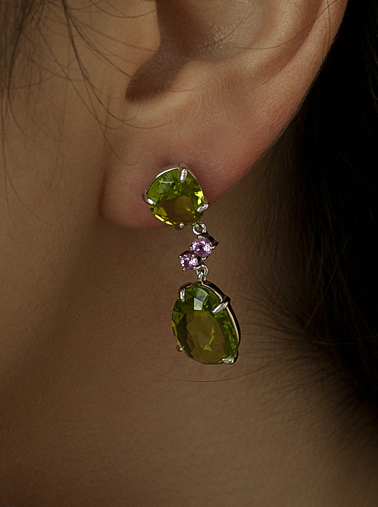 Pendientes de plata piedras de colores en tonos verdes y circonitas