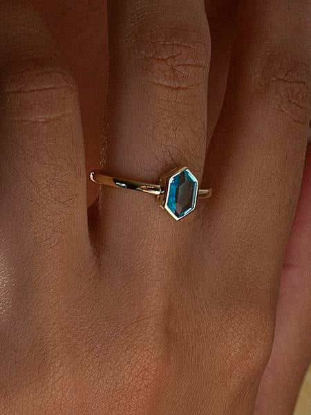 Anillos con piedras de plata baño dorado tono aguamarina