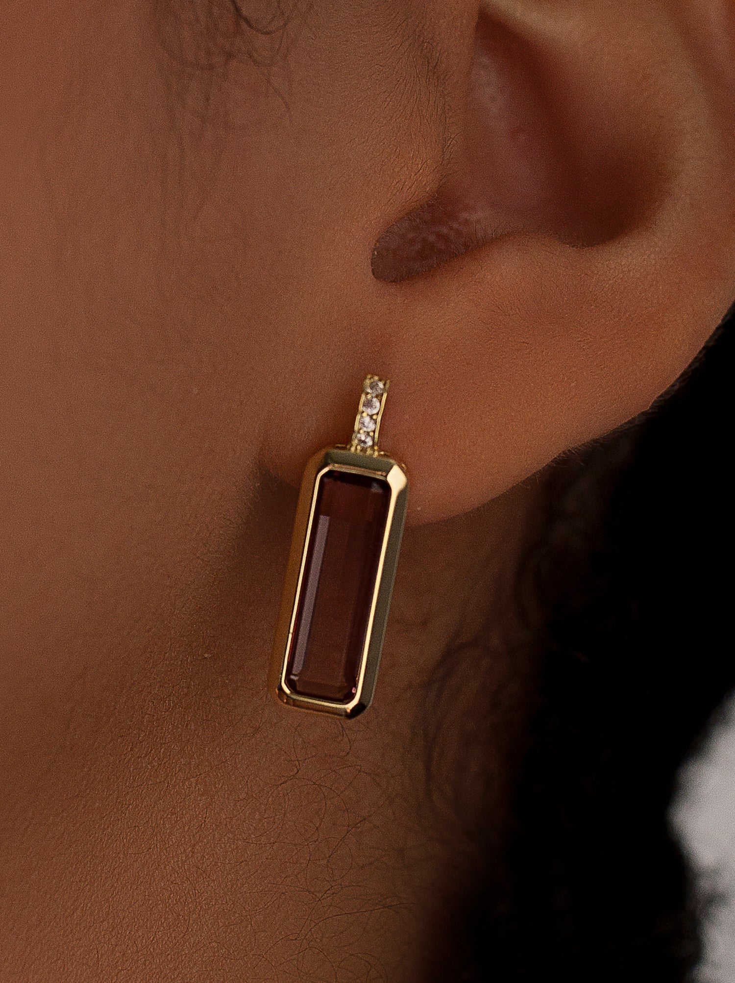 Pendientes con piedras talla radiante tono rosa