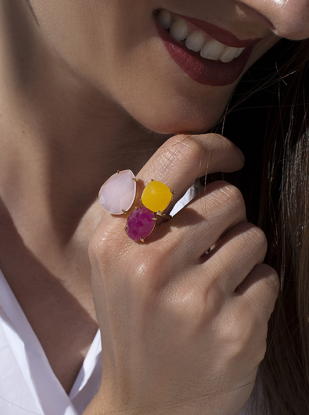 Anillos de plata con piedras diseño abierto en tonos rosados