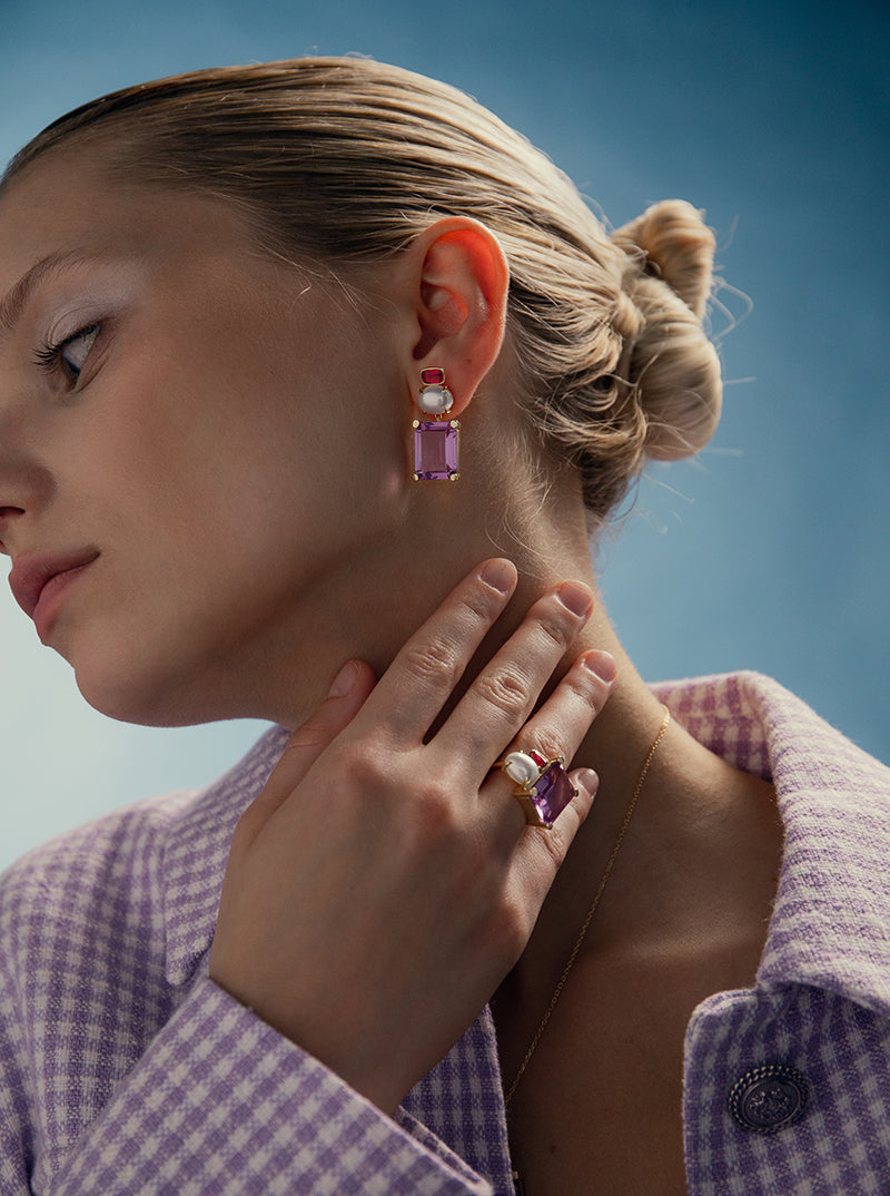 Rings with geometric design stones in shades of purple