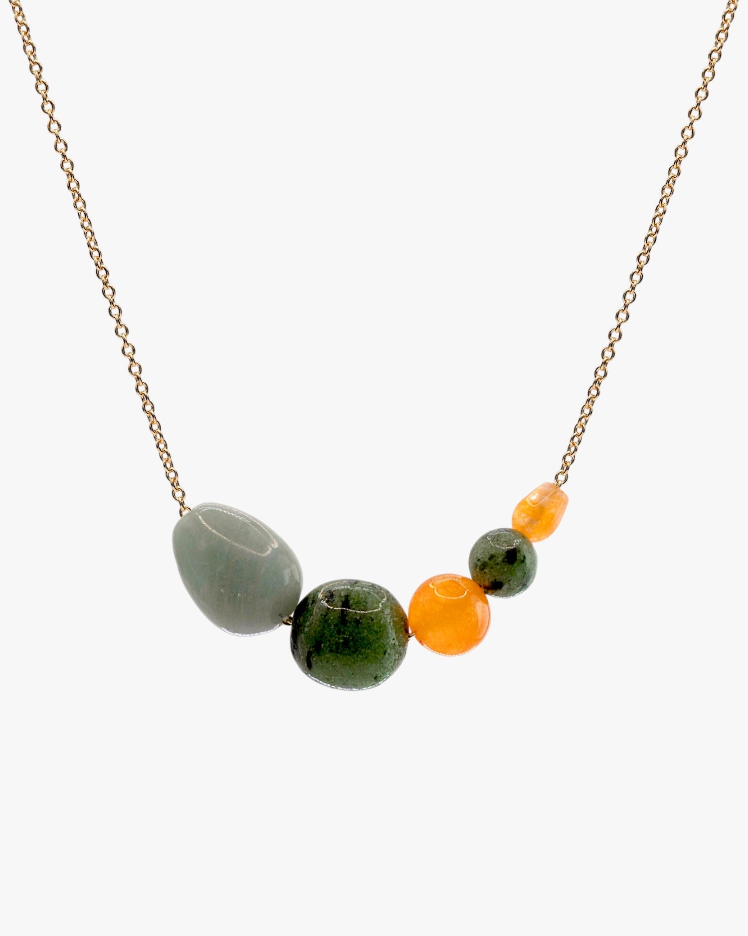 Necklaces with natural stones in a natural tone