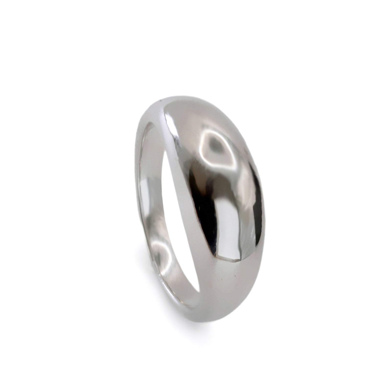 Anillos grandes de plata lisa de diseño ovalado