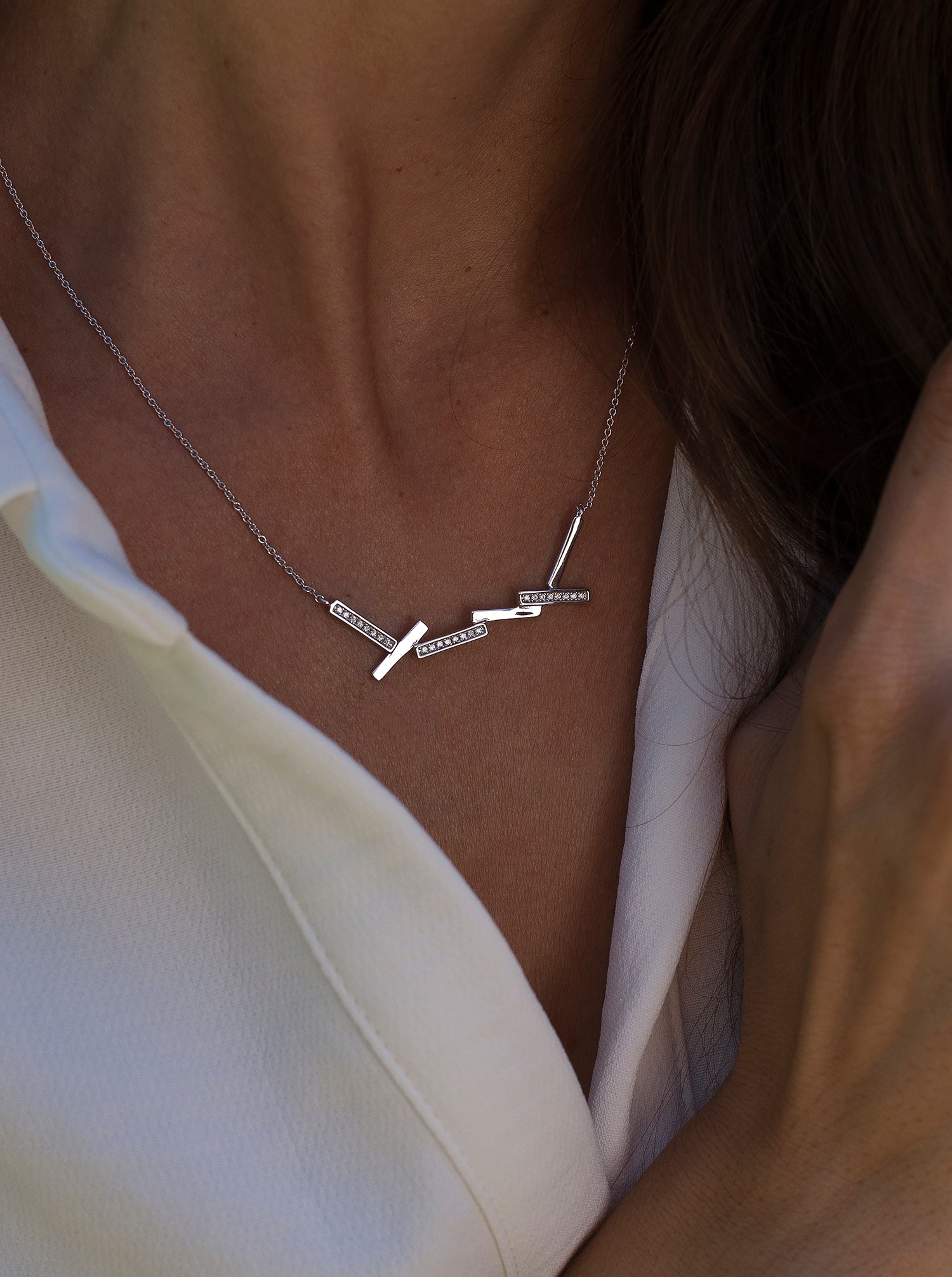 Collares plata originales diseño minimalista con circonitas