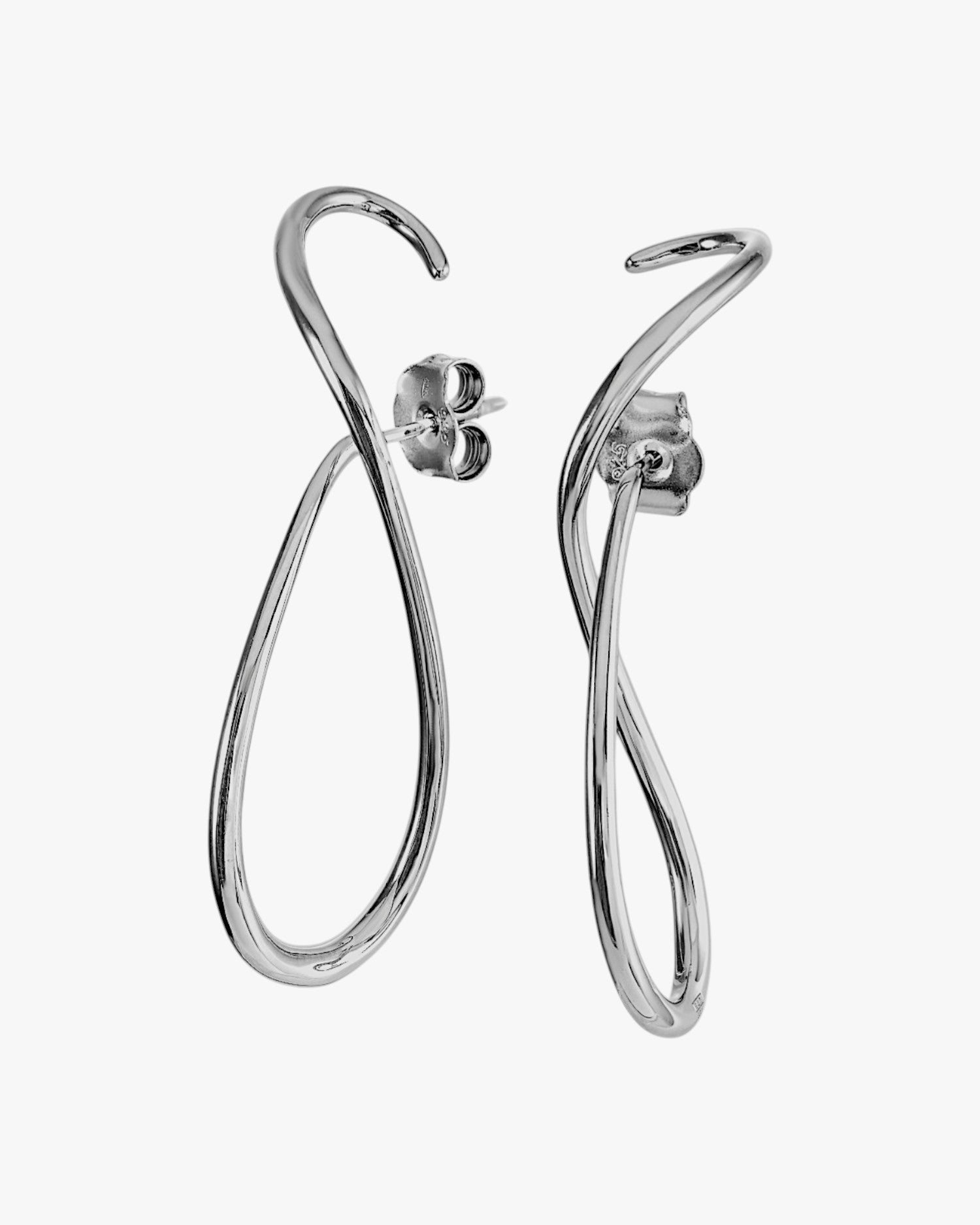 Pendientes originales irregulares de plata lisa
