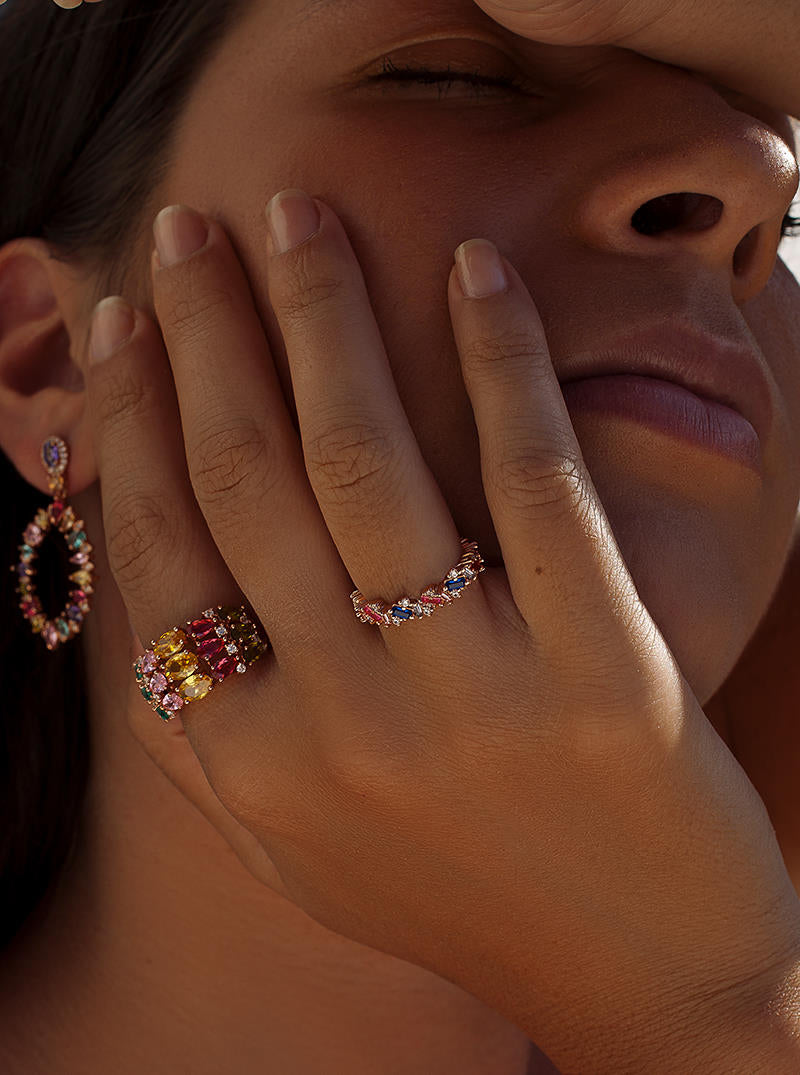 Anillos con piedras multicolor de plata bañada en oro