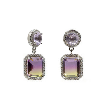 Pendientes de piedras de colores en tonos lavanda y amarillo