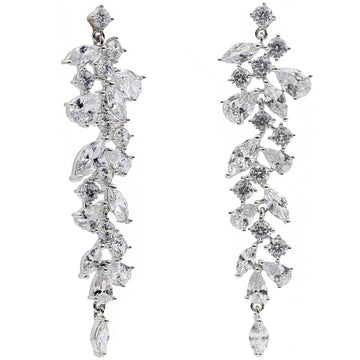 Pendientes novia largos de plata diseño floral