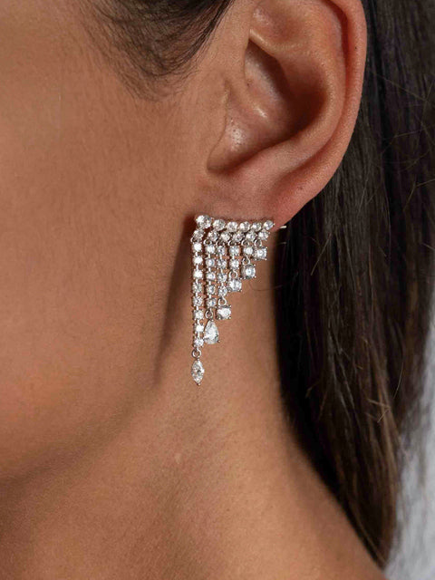 Boucle d'oreille cascade argentée avec zircon cubique