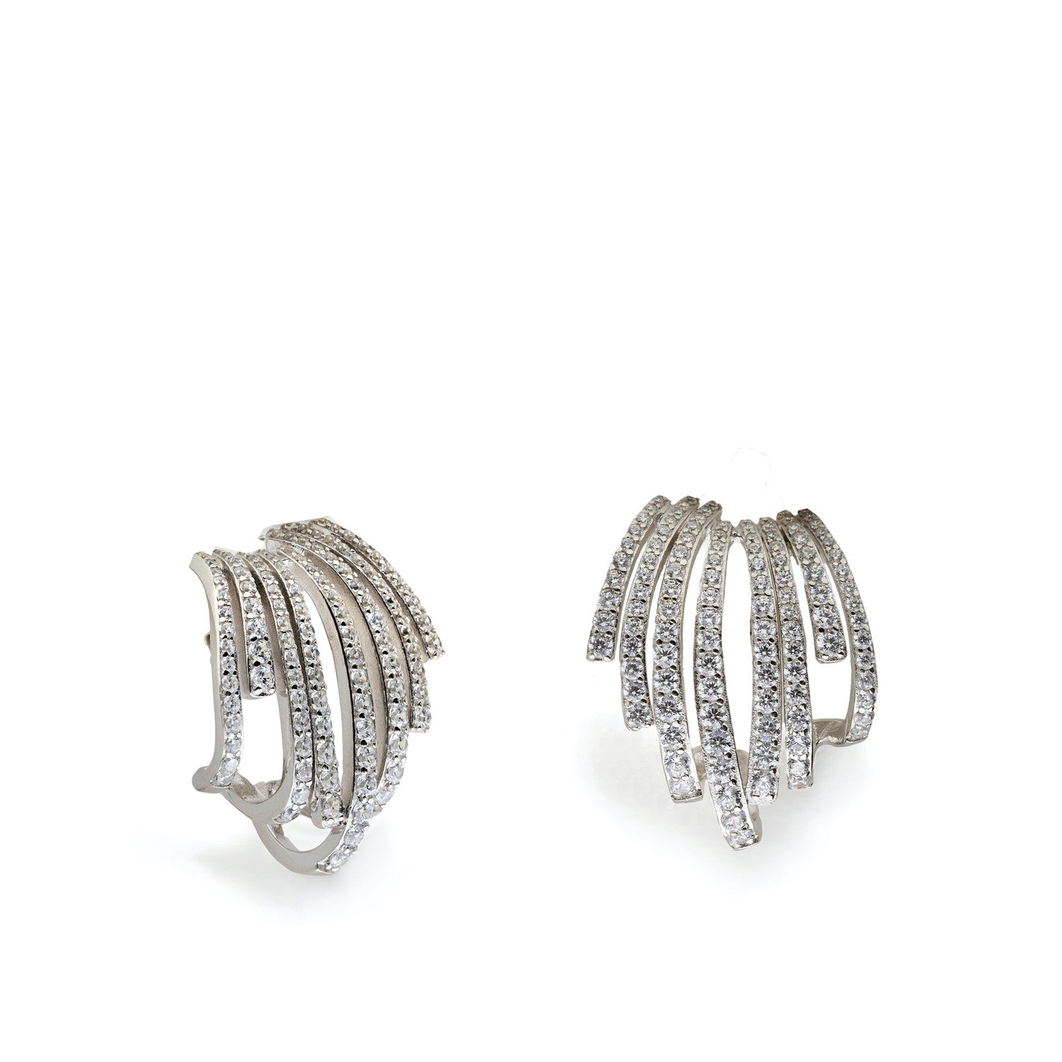 Pendientes originales con diseño en abanico de plata