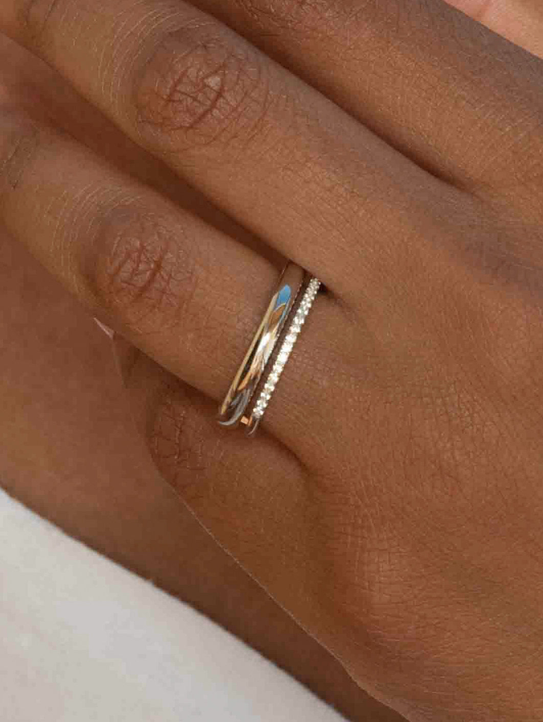 bague avec zircons double rail