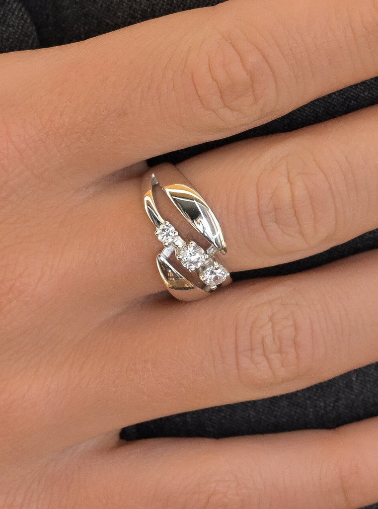 Triple silver criconite Rings design curved