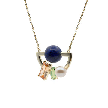 Collar dorado con piedras multicolores y perla