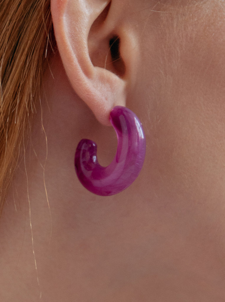 Pendientes aro tono arandano diseño grueso
